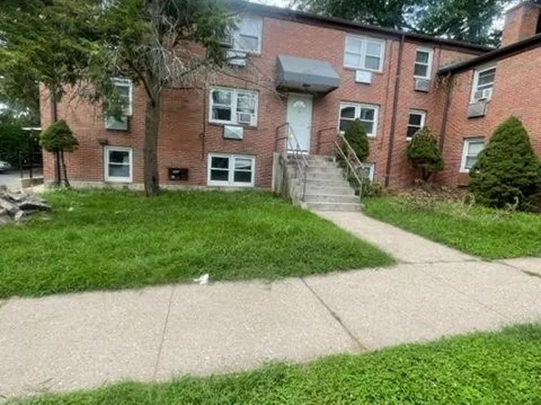 74B Orchard St #3, East Hartford, CT 06108