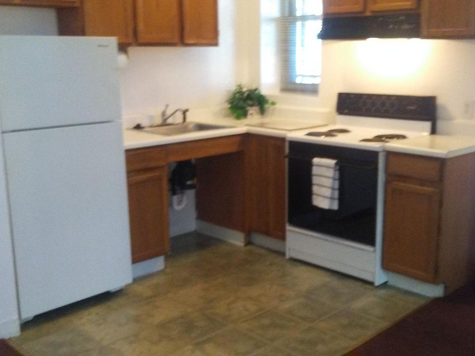 1st image of 2423 California St APT 1