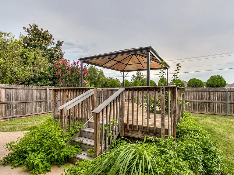 4008 Morningstar Dr — Photo 6