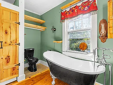 2347 Byrnes Dr — Photo 20