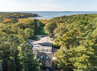 89 Old North Rd, Pocasset, MA 02559