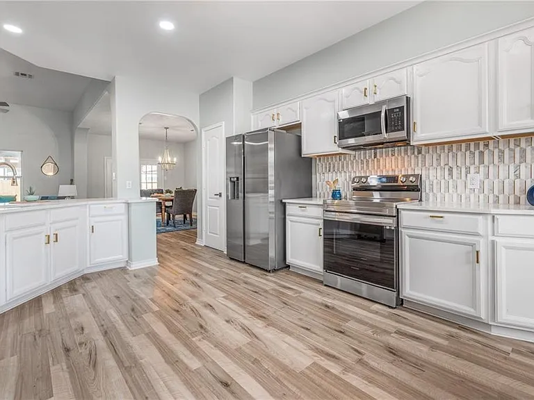 13826 Sea Horse Ave — Photo 15