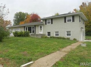205 Carroll St, Festus, MO 63028