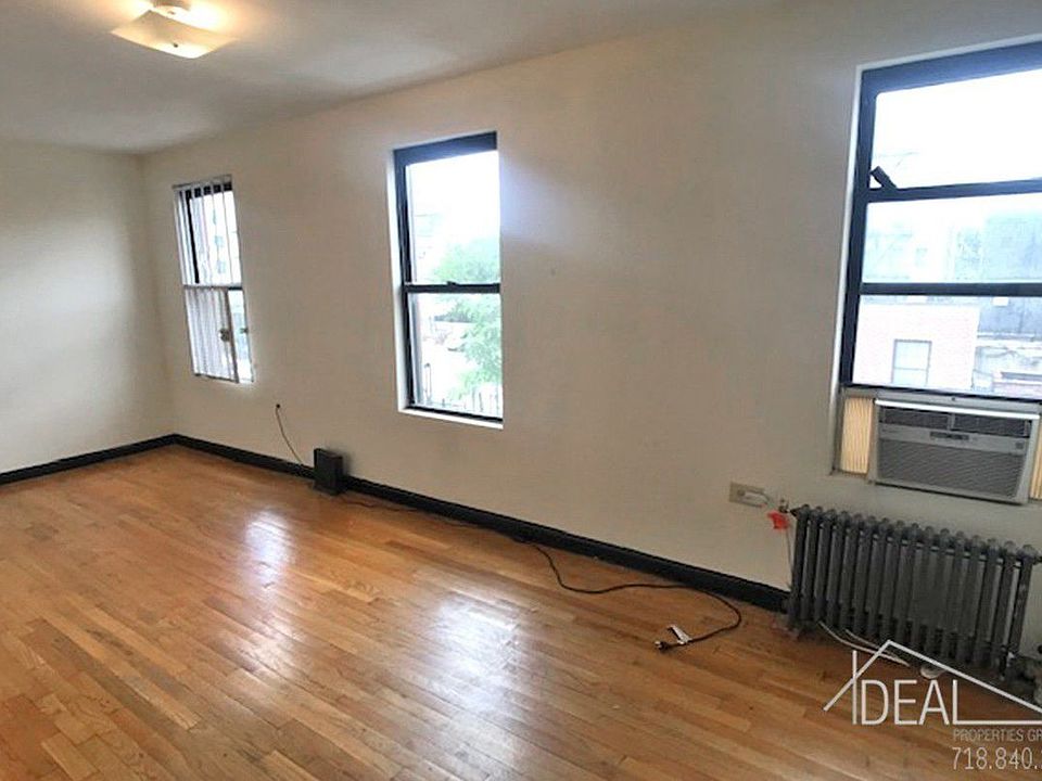 1st image of 120 McKibben St APT 4