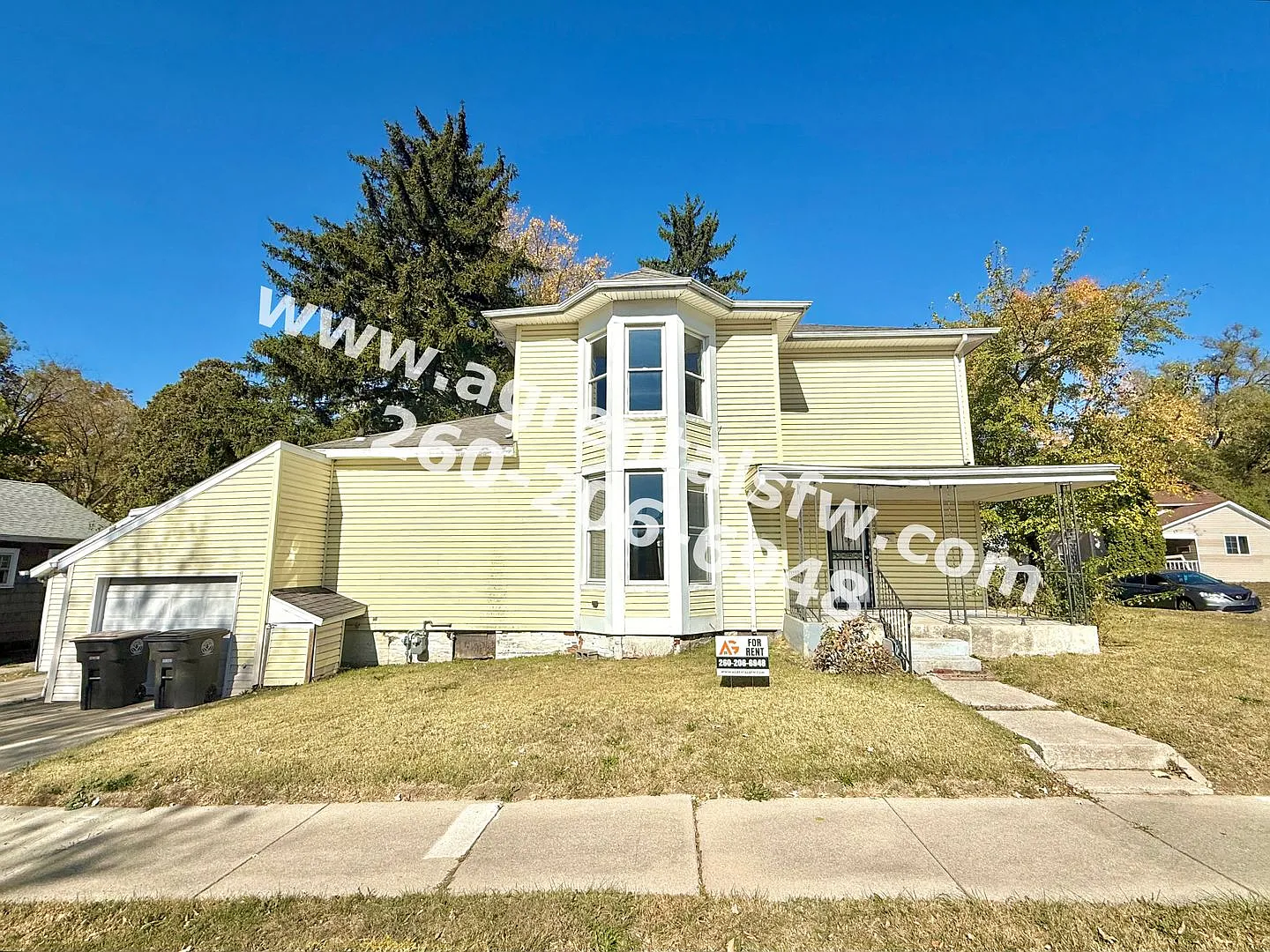 702 W Dewald St photo 1