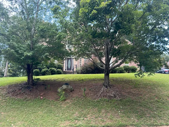 1711 Oak Park Ln, Helena, AL 35080