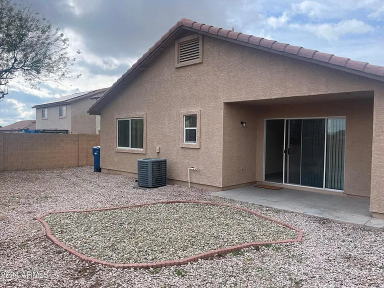 1333 S 220th Dr — Photo 22