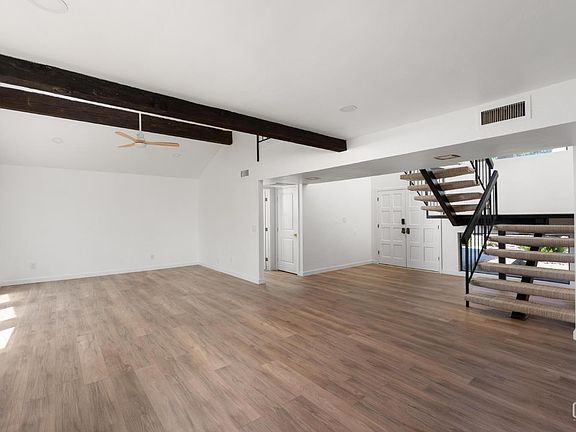3rd image of 2529 Innisfree Dr