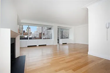 Rented by R New York