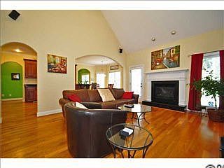 3rd image of 4611 Glasgow Ct