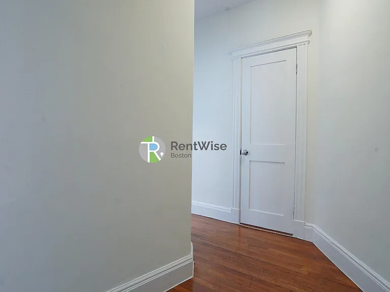 82 Brainerd Rd #16 — Photo 15