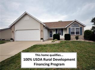 701 Copper Line Rd, Maryville, IL 62062