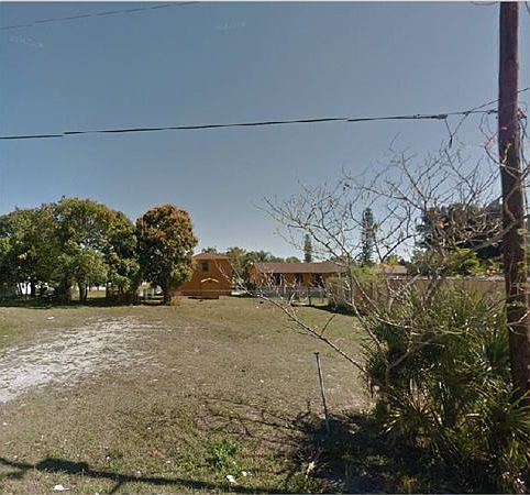 1st image of 2255 Henderson Ave