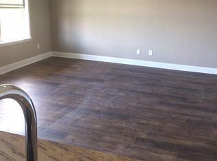 373 Lucas Rd, Cochran, GA 31014