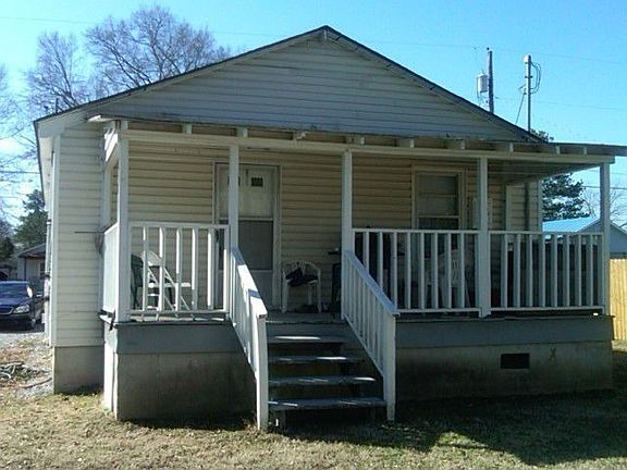 2nd image of 610 Arrington Ave