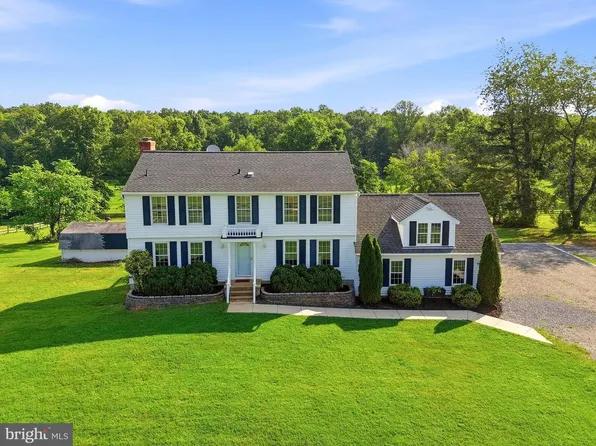 9411 Green Meadows Rd, Warrenton, VA 20187