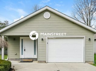 881 Bellevue Ave, Painesville, OH 44077