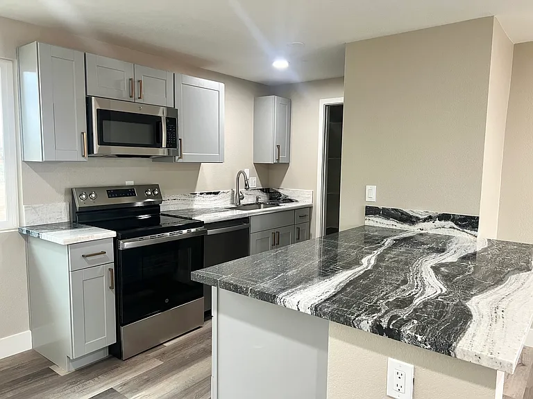 5685 Dolores Dr — Photo 1