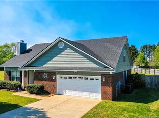 118 Quail Ridge Dr, Raeford, NC 28376