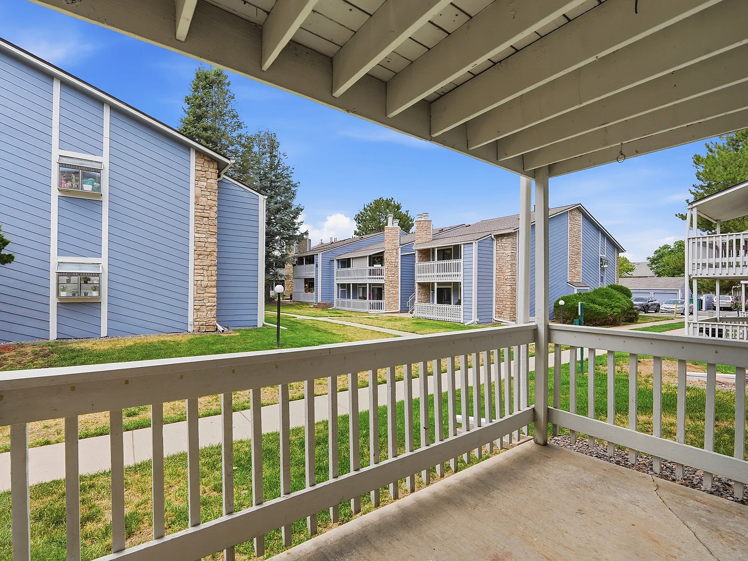 8335 Fairmount Dr — Photo 2