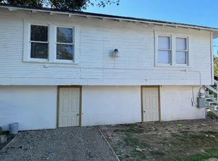 136 1/2 Glendale St, Houston, TX 77012