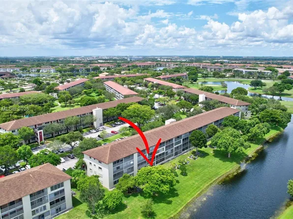 13255 SW 7th Ct APT 115D, Pembroke Pines, FL 33027