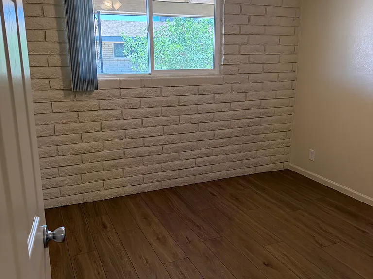 Bedroom #1