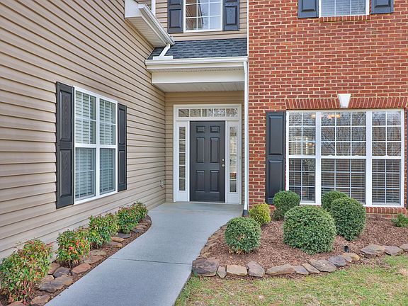 3rd image of 2928 Oakleigh Township Dr