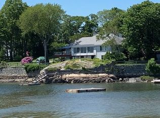 3 Leonard St, Gloucester, MA 01930