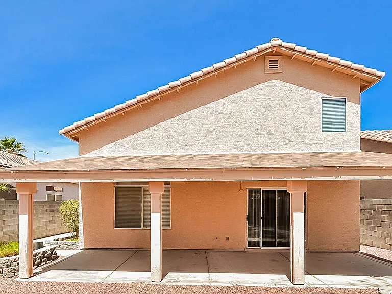 1915 Casa Verde Dr — Photo 17