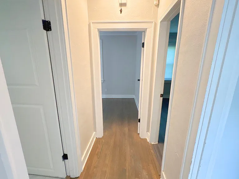 859 Biggs St — Photo 14