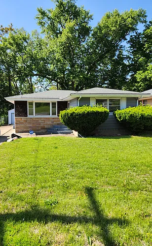 2116 W Kettelle St Photo 1 2116 W Kettelle St Photo 1