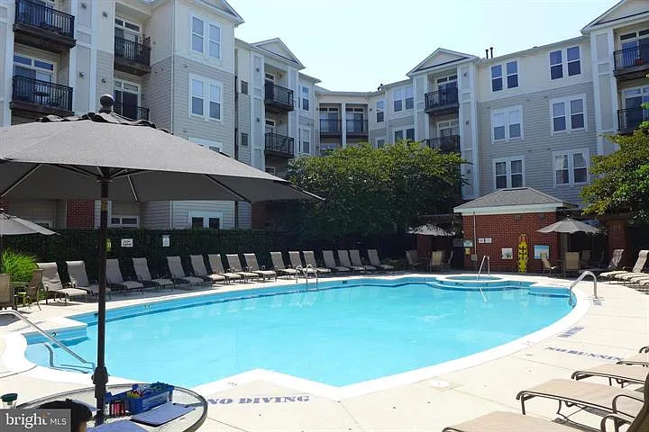 2665 Prosperity Ave #128 — Photo 21