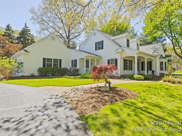 2581 Scotch Pine Ct SE, Grand Rapids, MI 49546