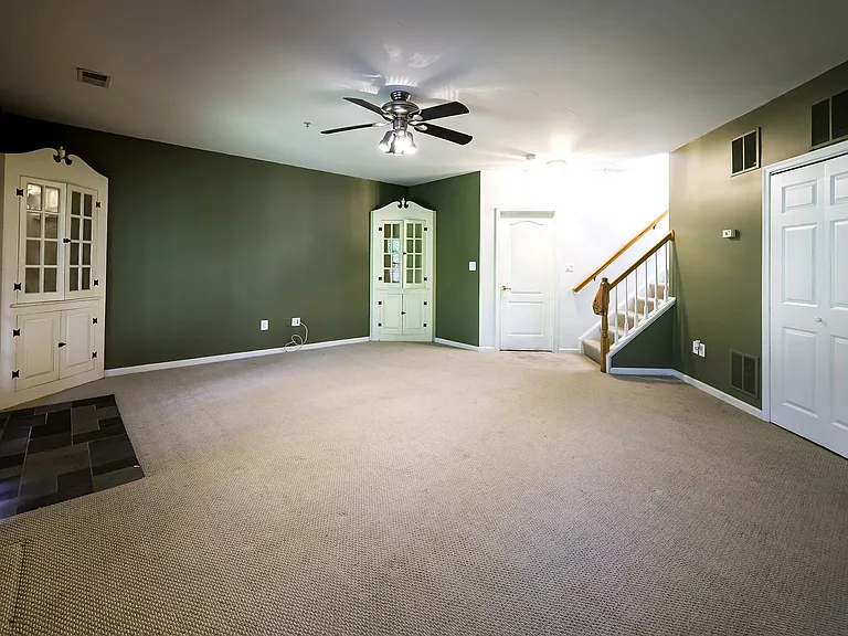1156 Regal Oak Dr — Photo 48