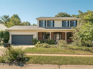 39 Worthy Ct, Fenton, MO 63026