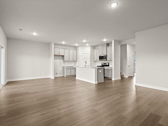 Welcome to the Chatham floorplan at The Farm at Wells Creek - Signature Collection.
