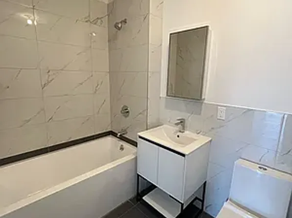 633 East 230th Street 5E image 10 of 11