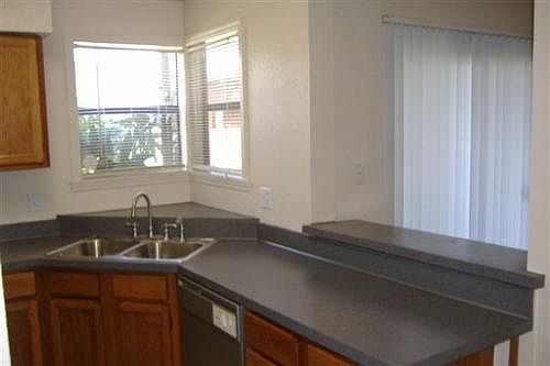 2nd image of 2936 Antique Oaks Cir APT 69