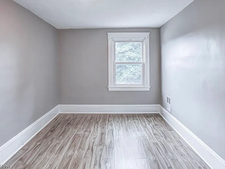 1426 Spring Garden Ave — Photo 9
