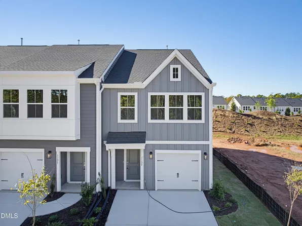 1126 Tea Rose Ct #350, Durham, NC 27703