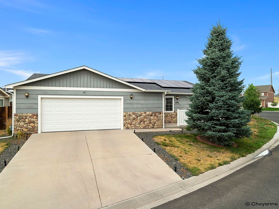 1st image of 906 Sonata Ln