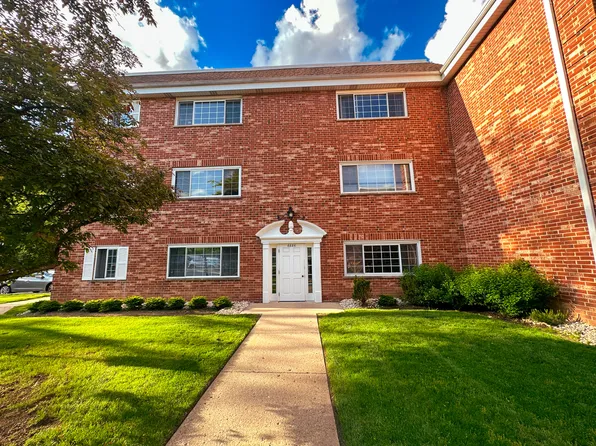 6886 W Touhy Ave APT B, Niles, IL 60714