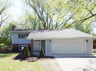 1365 16th Ave NW, New Brighton, MN 55112