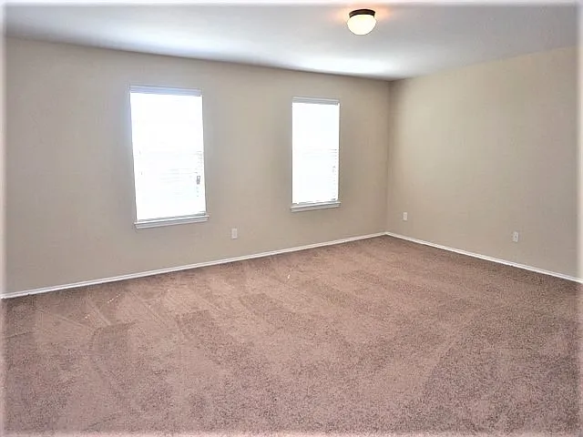 48 Daisy Dr — Photo 10