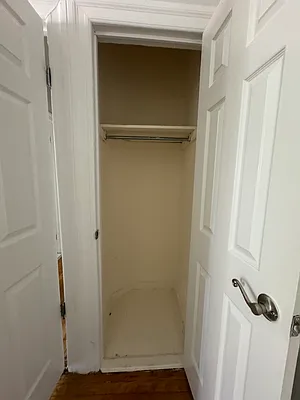 Rented by Voro Purple LLC | media 4