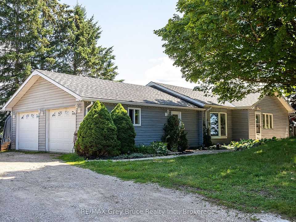 1st image of 21486 Grey Ave #16