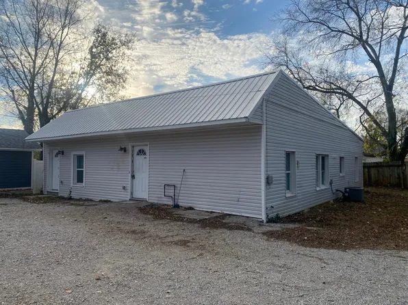 1611 Nutwood St #B, Bowling Green, KY 42104