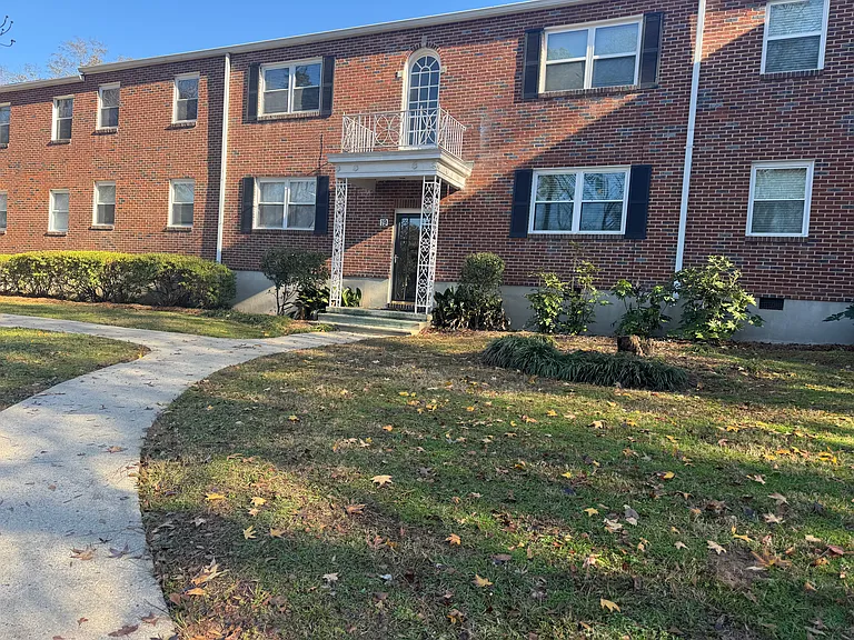 501 Milledge Rd #19C — Photo 6