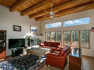 2 Luna Dr, Santa Fe, NM 87508